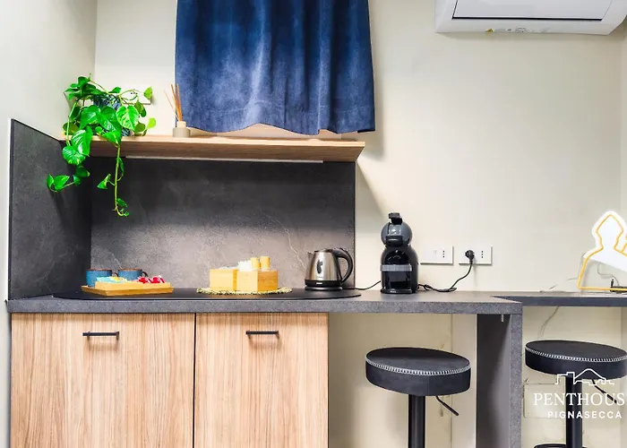 Pensjonat Penthouse Pignasecca - Design 4*