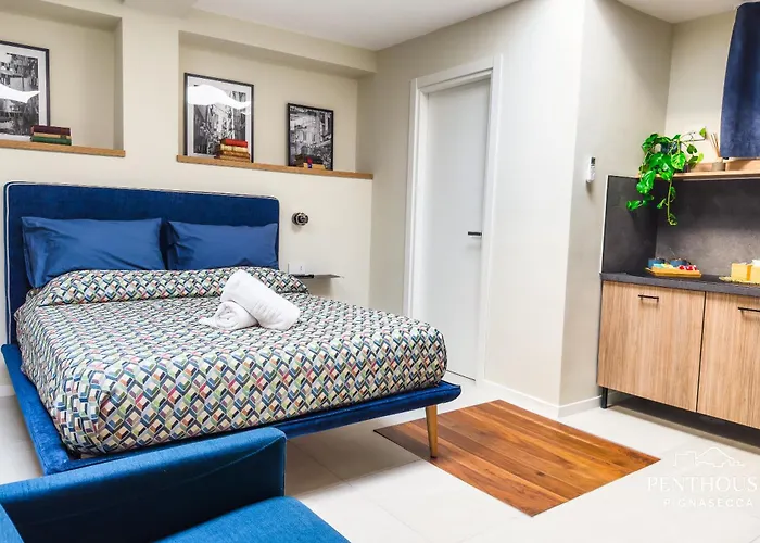 Penthouse Pignasecca - Design Pensjonat Neapol