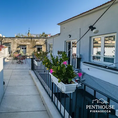 Guest house Penthouse Pignasecca - Design