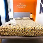 Penthouse Pignasecca - Design 4*