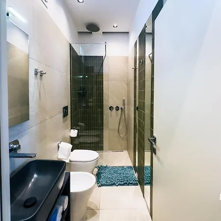 Гостевой дом Penthouse Pignasecca - Design Неаполь