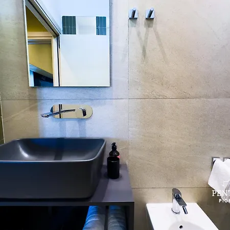 Gasthof Penthouse Pignasecca - Design Neapel