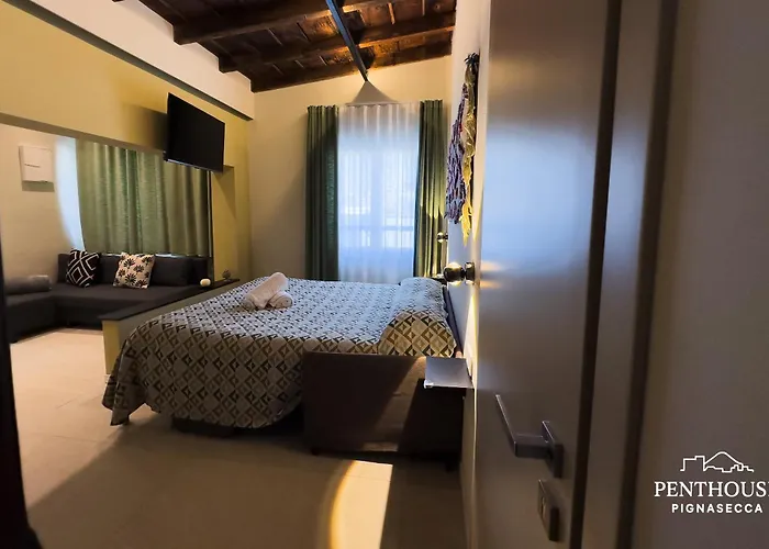 Penthouse Pignasecca - Design Penzion