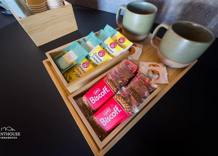 Penthouse Pignasecca - Design 4* ナポリ