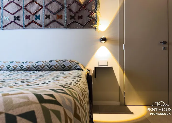 Penthouse Pignasecca - Design Gasthuis 4*