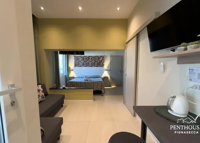 Penthouse Pignasecca - Design Gasthuis Napels